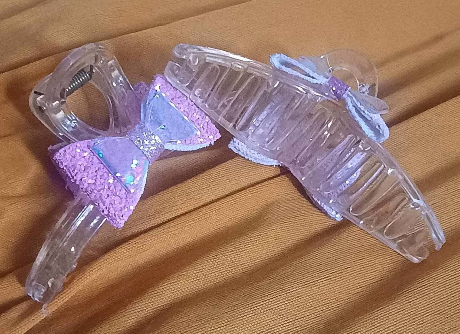Clutches 